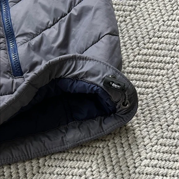 Johnnie-O Men's Quilted Vest - Picture 9 of 11